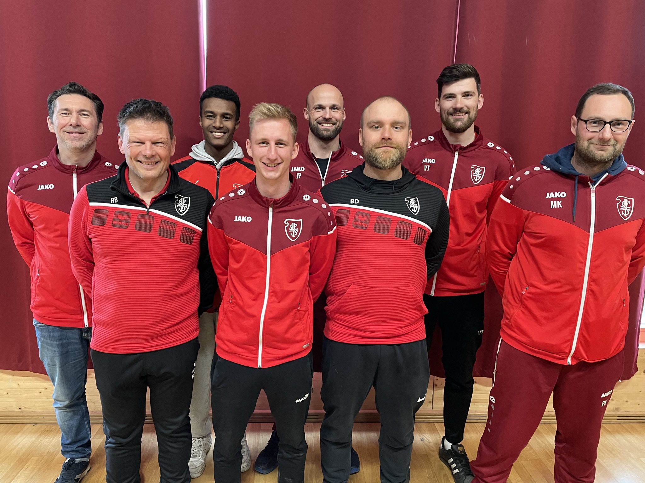 Acht neue Trainer mit C-Lizenz bei der FT Rosenheim